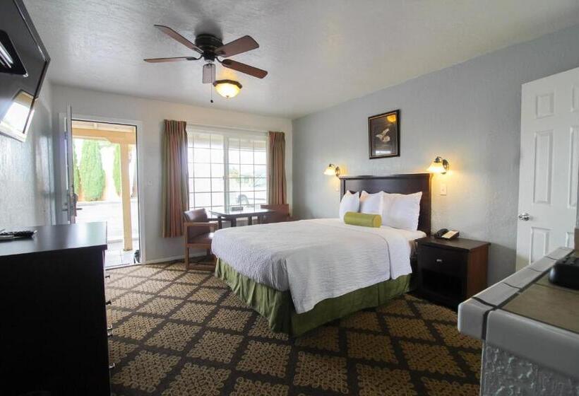 Номер Стандарт, Stage Stop Inn Williams