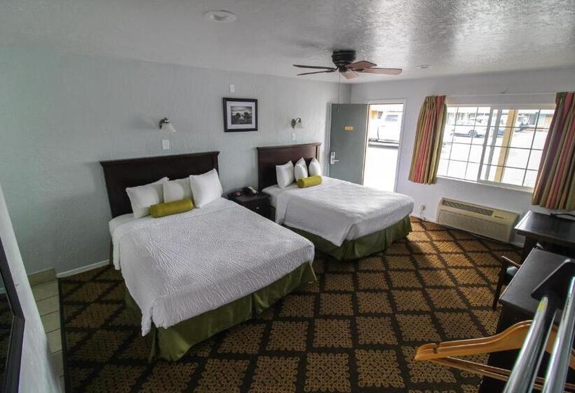 Номер Стандарт, Stage Stop Inn Williams