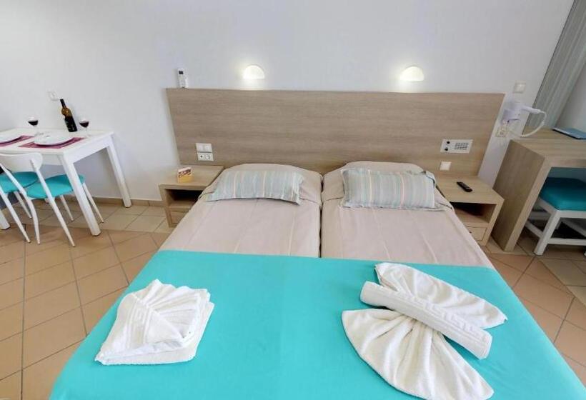 オーシャンビュースーペリアワンルーム, Medusa Apartments