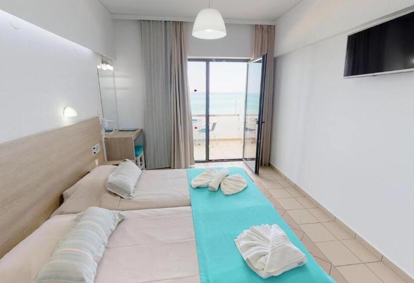 オーシャンビュースーペリアワンルーム, Medusa Apartments