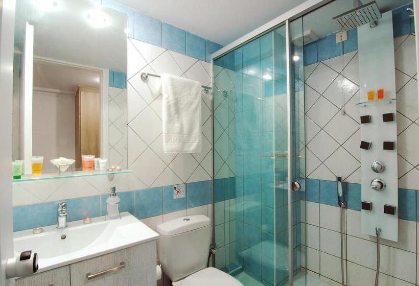 オーシャンビュースーペリアワンルーム, Medusa Apartments