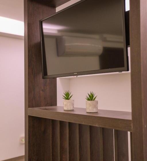 1ベッドルームアパートメント, Medusa Apartments