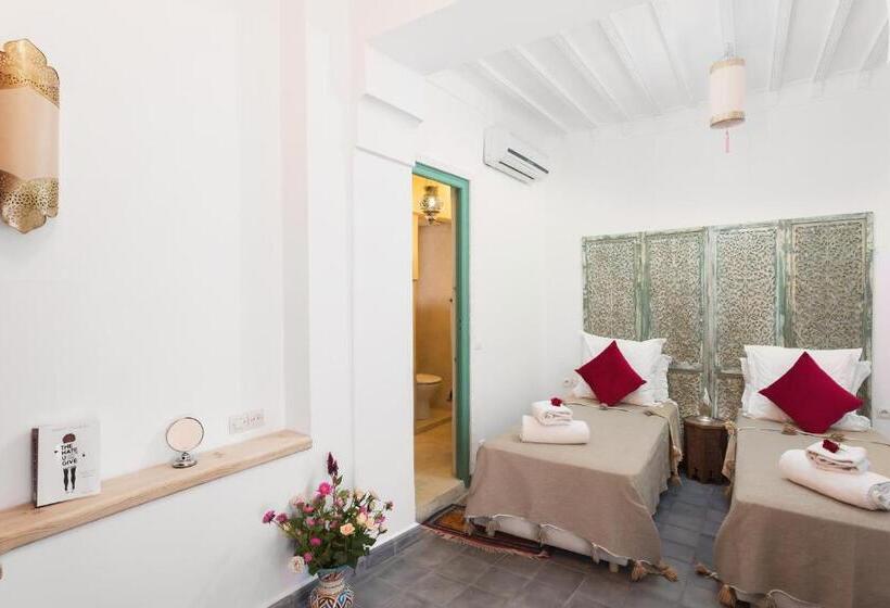 اتاق پرمیوم, Riad Swaka