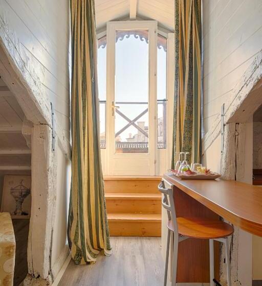 Chambre Classique, Ca Fontanea