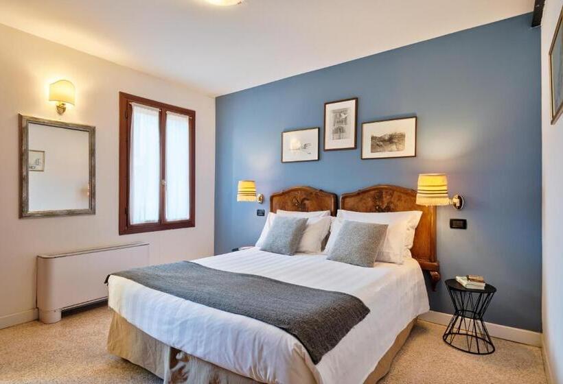 Chambre Classique, Ca Fontanea