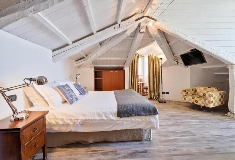 Chambre Classique, Ca Fontanea