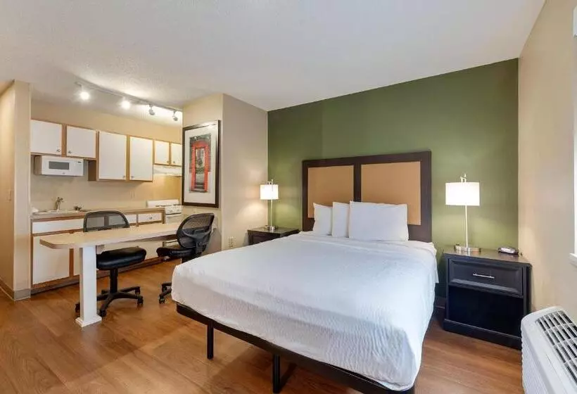 スタンダードスタジオ, Extended Stay America Select Suites   Charlotte   Tyvola Rd   Executive Park