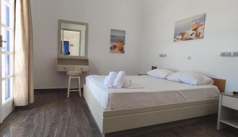 דירת חדר נוף לים, Frida Village