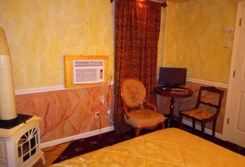 スーペリアールーム, All Seasons Groveland Inn