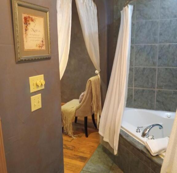 스탠다드 룸, All Seasons Groveland Inn