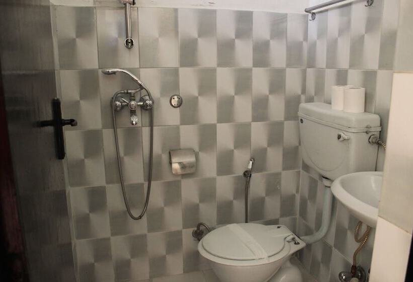 اتاق استاندارد, Buddha Land