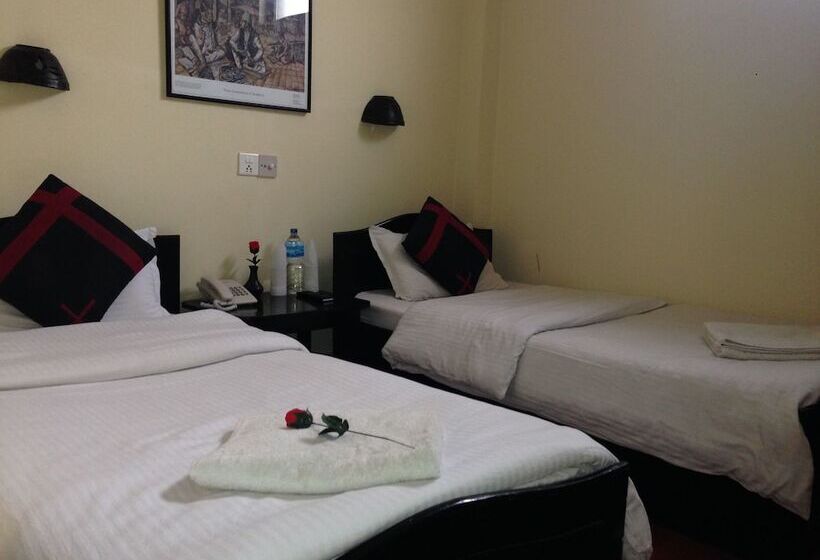 اتاق استاندارد, Buddha Land