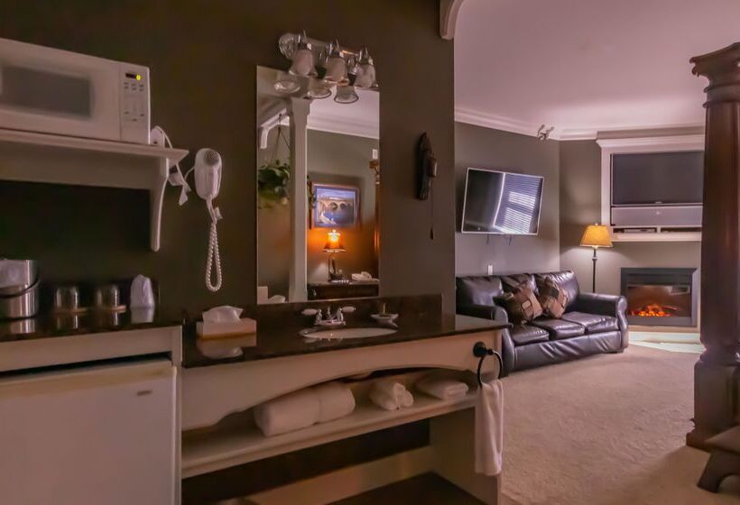 جناح ديلوكس, Depot Inn & Suites