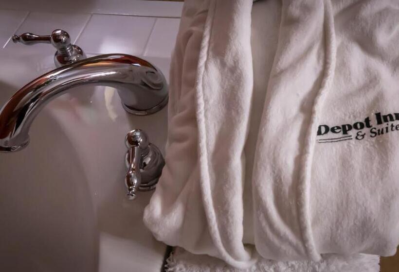 جناح ديلوكس, Depot Inn & Suites