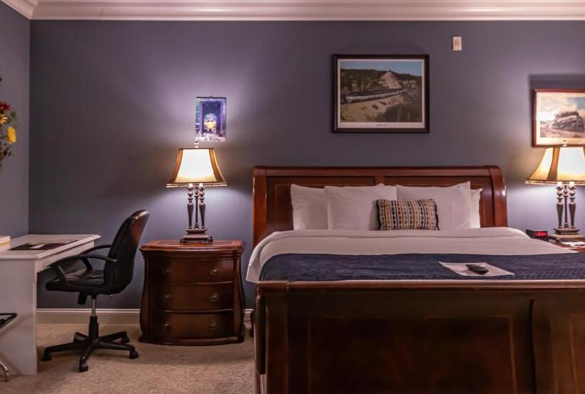 جناح ديلوكس, Depot Inn & Suites