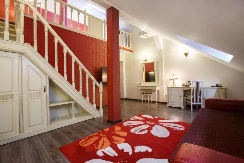 メゾネットスイート, Doubletree By Hilton Hotel Sighisoara   Cavaler