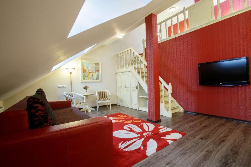 سوییت دوبلکس, Doubletree By Hilton Hotel Sighisoara   Cavaler