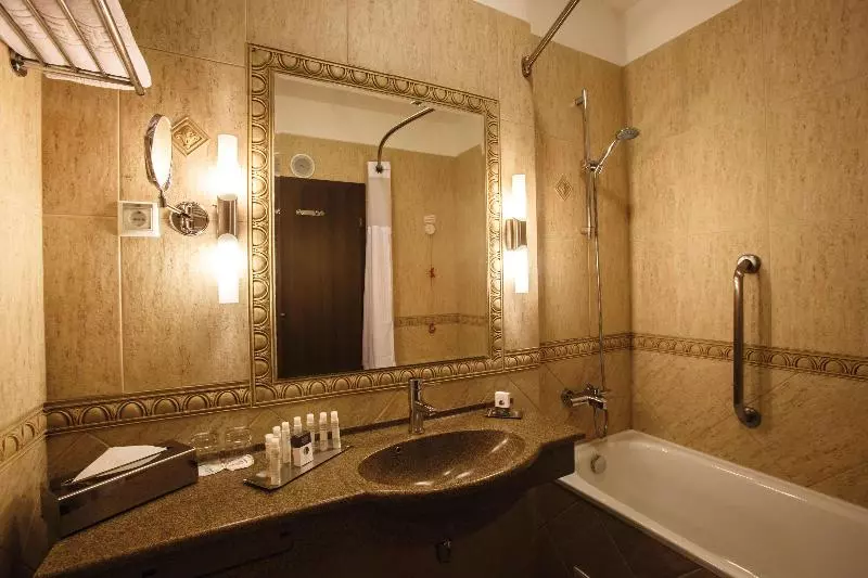 シングルデラックスルーム, Doubletree By Hilton Hotel Sighisoara   Cavaler