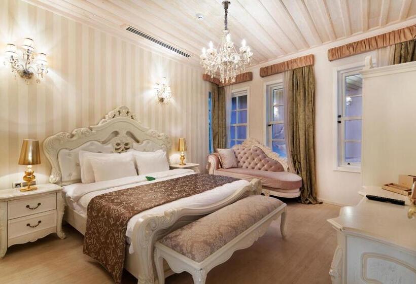 اتاق لوکس, Elegance East