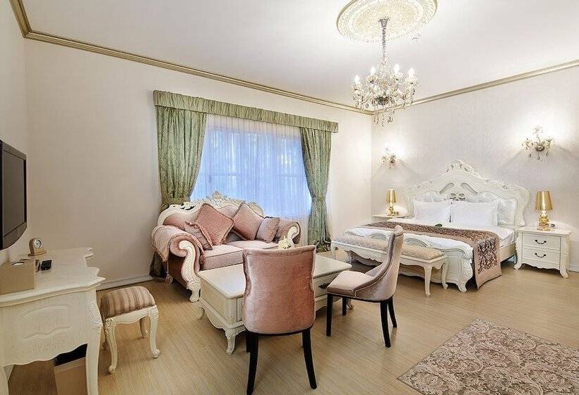 اتاق لوکس, Elegance East