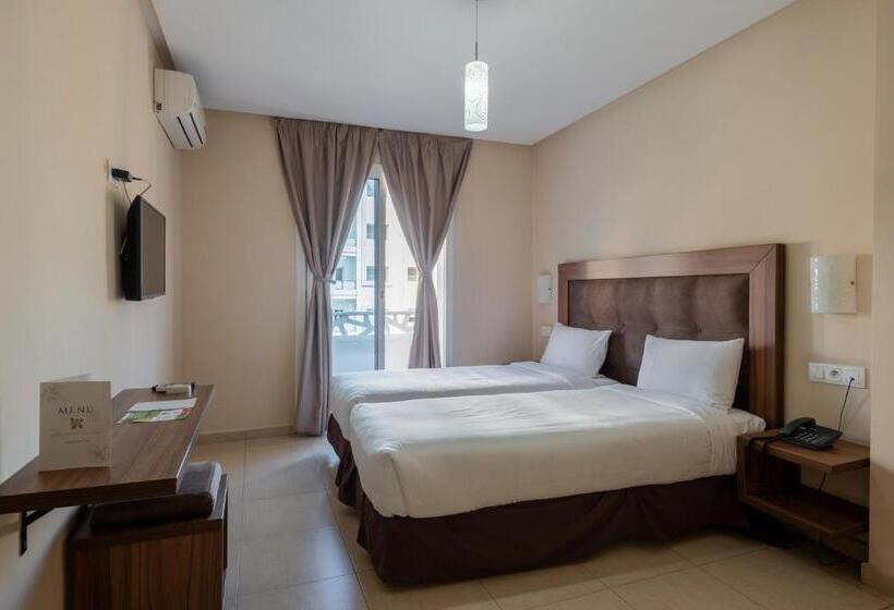 Номер Стандарт с Балконом, Etoile Du Nord