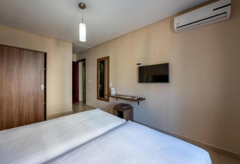 Номер Стандарт, Etoile Du Nord