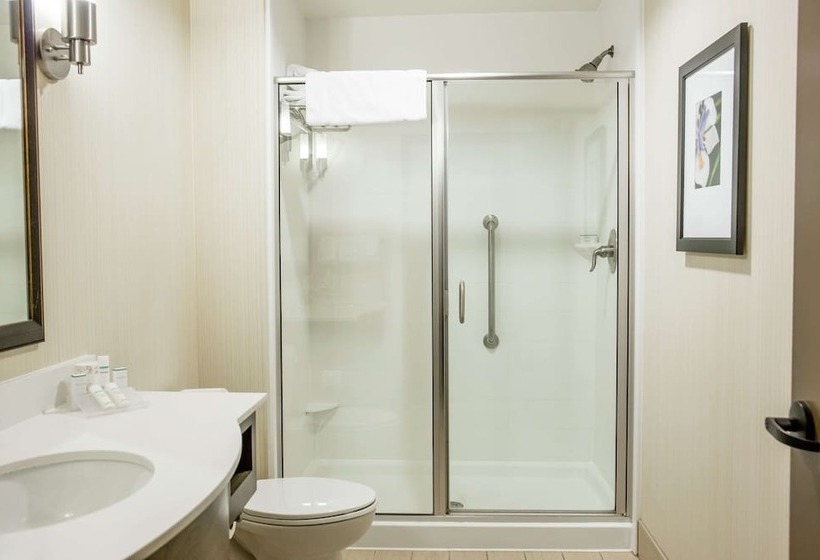 标准间, Hilton Garden Inn Milwaukee Downtown