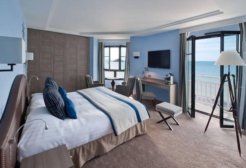 اتاق پرمیوم با چشمانداز دریا, Le Nouveau Monde