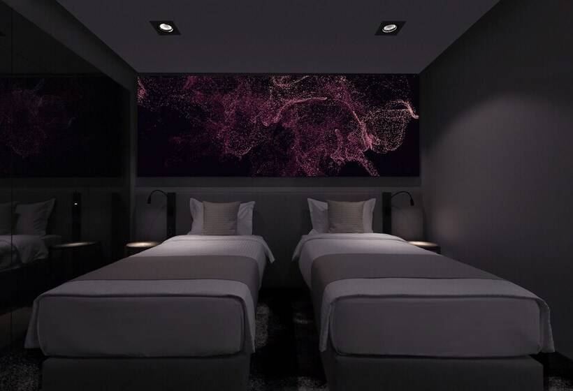 Standard Room, River Park
