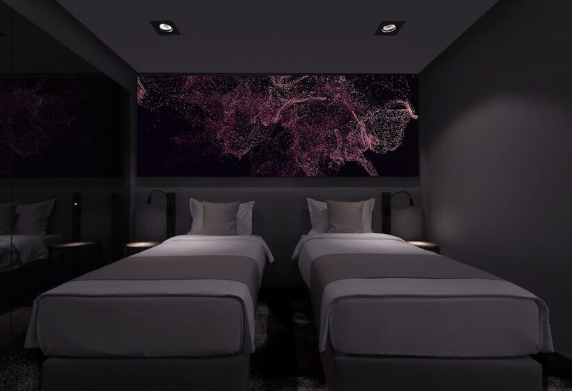 Quarto Estandar, River Park