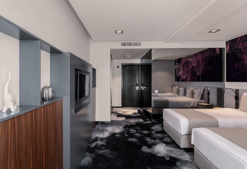 Quarto Estandar, River Park