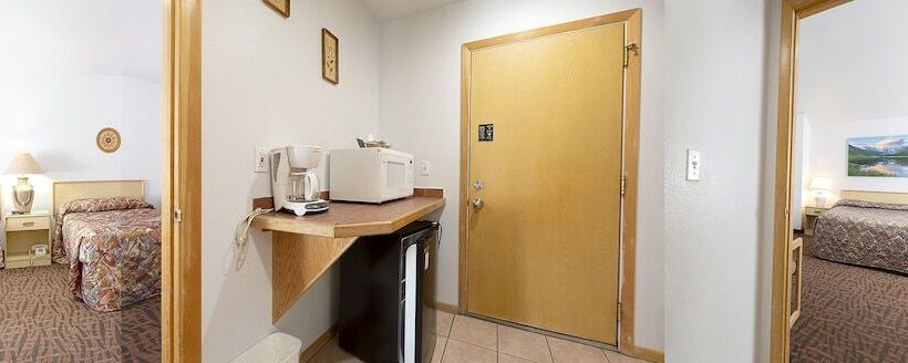 豪华两卧套房, Starlight Lodge