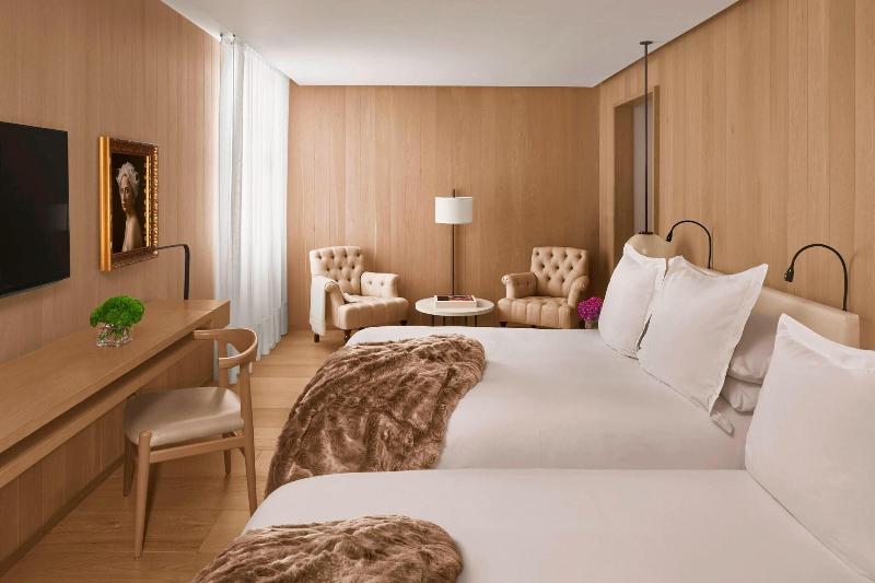 标准间, The London Edition