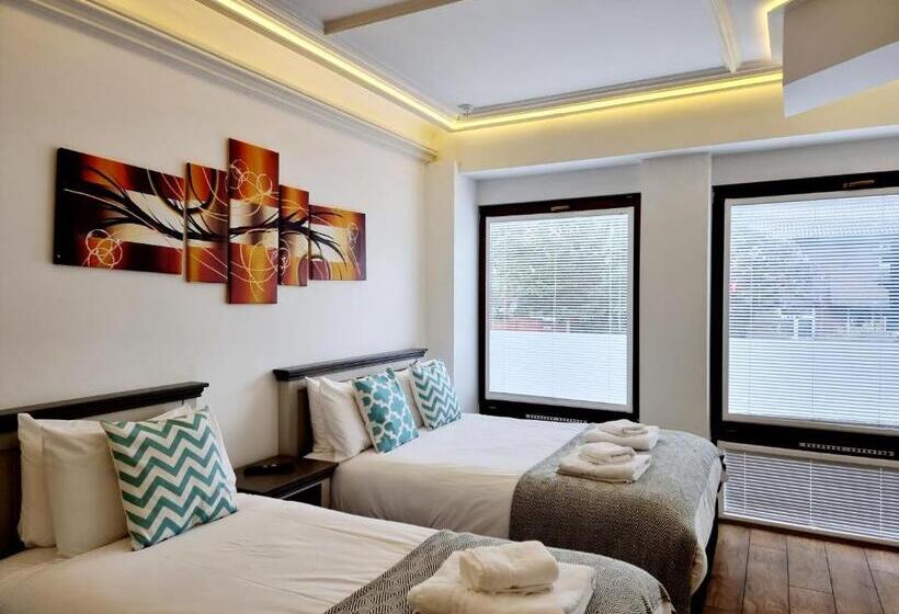 غرفة قياسية ثلاثية, London Stay Apartments