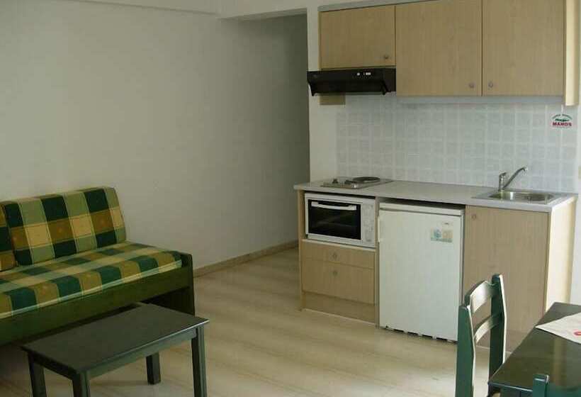 شقة غرفة واحدة, Nikolas Villas Appartments