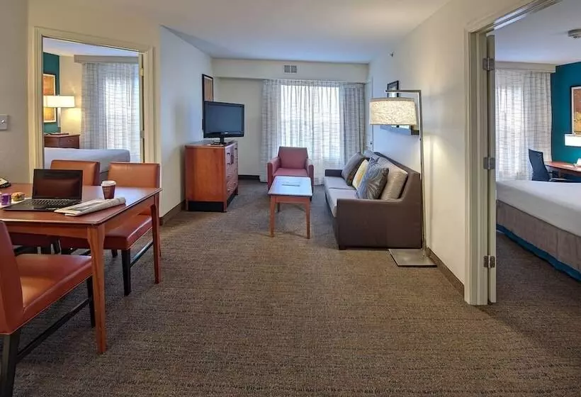 ２ベッドスイートルーム, Residence Inn By Marriott Fayetteville Cross Creek