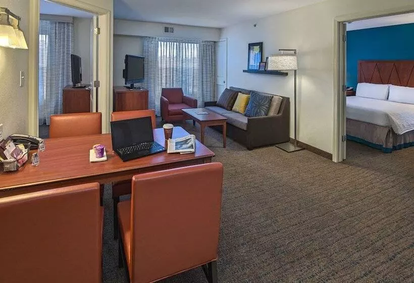２ベッドスイートルーム, Residence Inn By Marriott Fayetteville Cross Creek