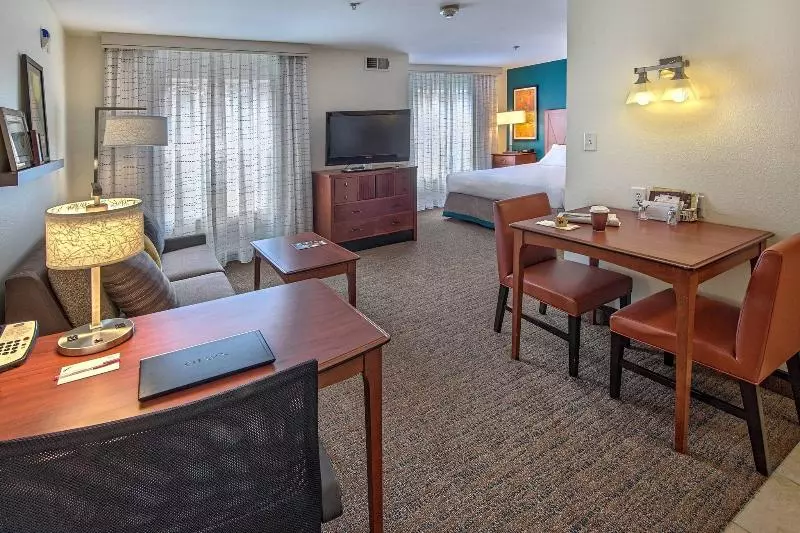 キングサイドベッドのスタンダードワンルーム, Residence Inn By Marriott Fayetteville Cross Creek
