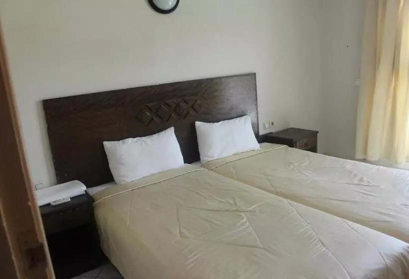 家族用アパートメント, Nomad Spirit Hotel & Surfcamp