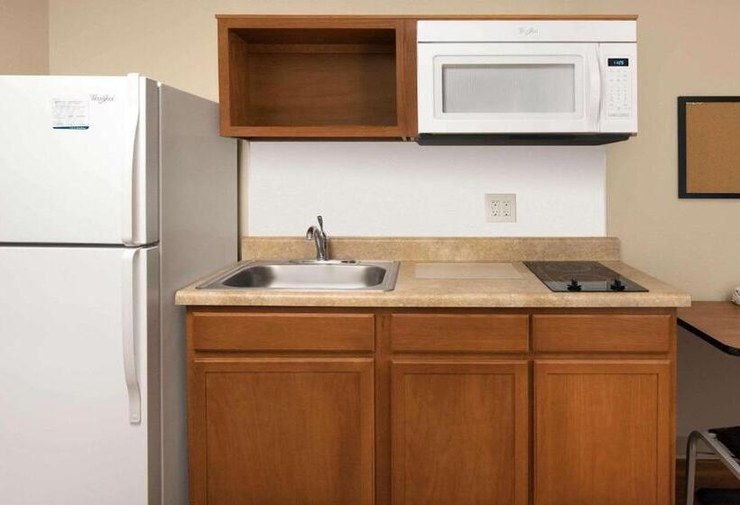 장애인을 위한 스탠다드 룸, Woodspring Suites Odessa