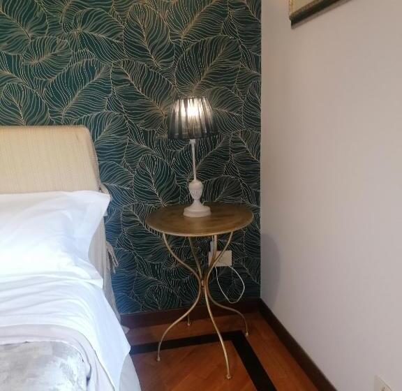 اتاق لوکس با بالکن, B&b Buon Cammino Tuscia Viterbo