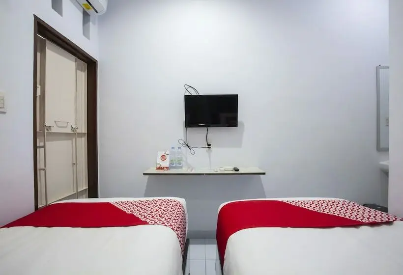 スタンダードルーム, Sopou Penginapan Rinal & Tuah By Oyo Rooms