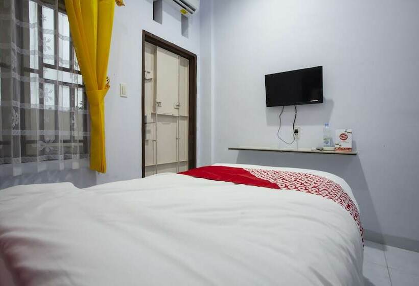 غرفة قياسية فردية, Sopou Penginapan Rinal & Tuah By Oyo Rooms