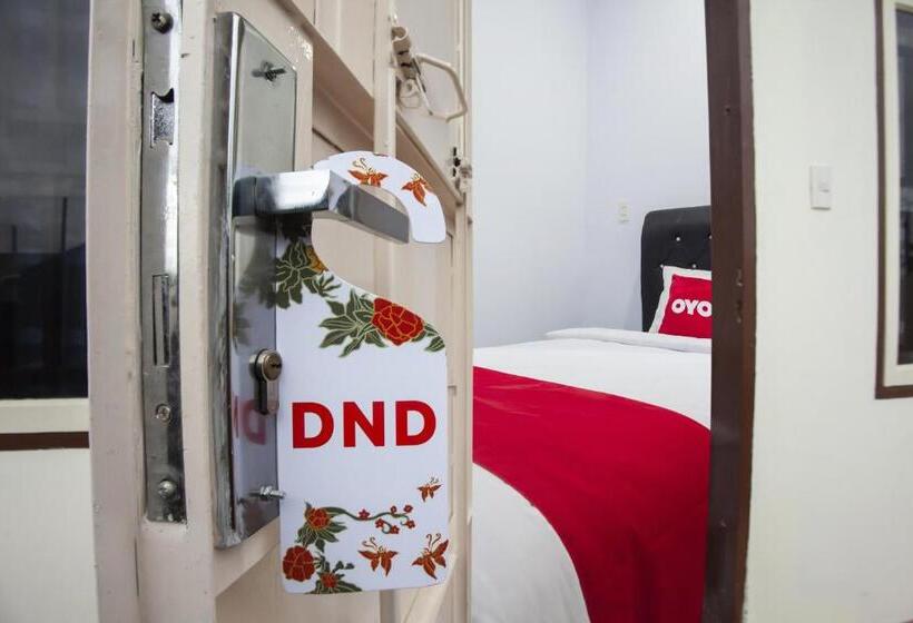 غرفة قياسية فردية, Sopou Penginapan Rinal & Tuah By Oyo Rooms