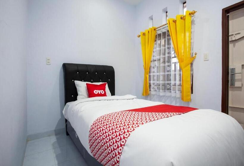 غرفة قياسية فردية, Sopou Penginapan Rinal & Tuah By Oyo Rooms