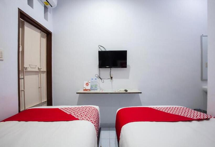 غرفة قياسية, Sopou Penginapan Rinal & Tuah By Oyo Rooms