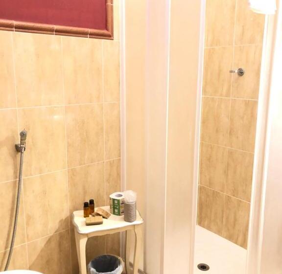 标准三人间, B&b Dimora Annulina