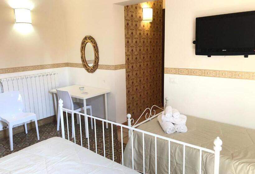 اتاق استاندارد سه نفره, B&b Dimora Annulina