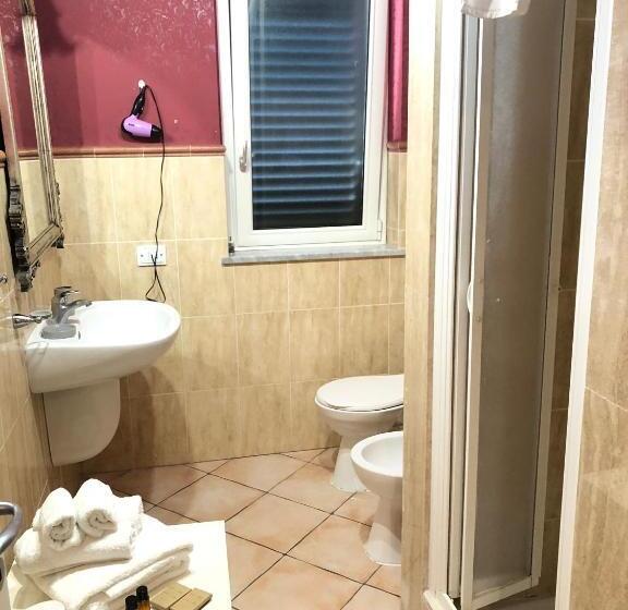 اتاق استاندارد چهار تخته, B&b Dimora Annulina