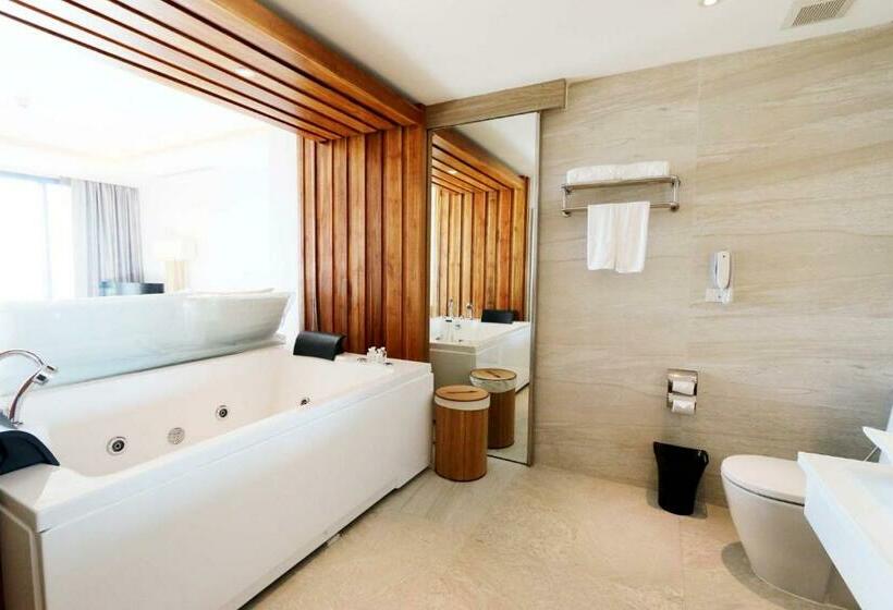 ویلای یک اتاق خوابه با استخر شنا, Cape Dara Resort